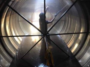 dịch vụ vệ sinh bồn nước